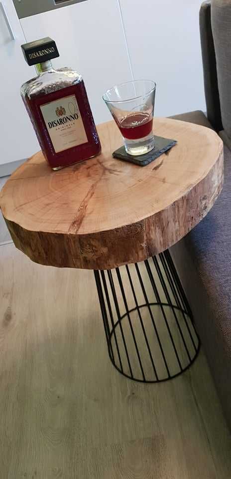 Model Nou - Masuta cafea / Suport laptop din lemn masiv de stejar
