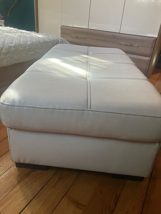 Лежанка, табуретка кожена