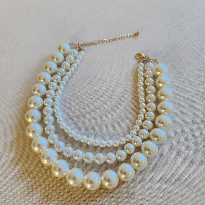 Перлено колие гердан масивно чокер големи бели перли елегантно синджир