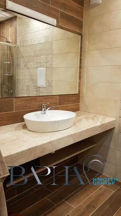 Дава се под наем Двустаен апартамент в Варна, Център - 55 кв.м за 459 € - Снимка #14