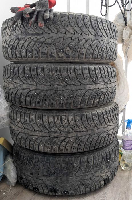 Шины зимние 205/65/15 бу