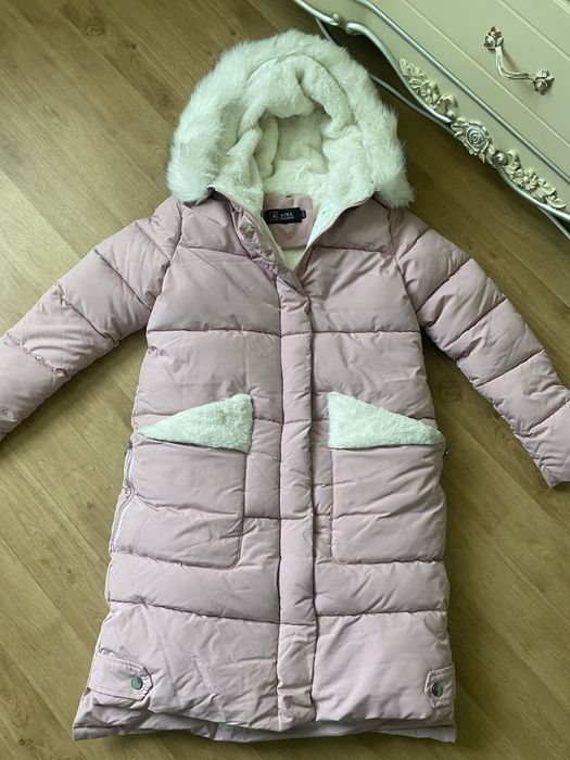 Пуховик на девочку р 40-42, цвет розовый