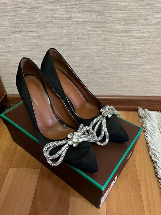 Срочно продам туфли