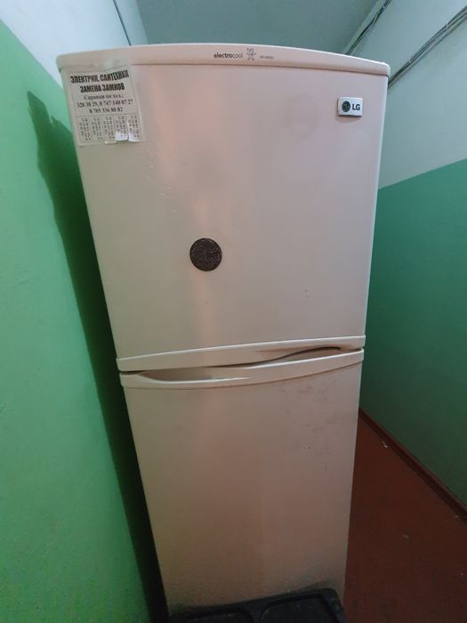 Продам холодильние