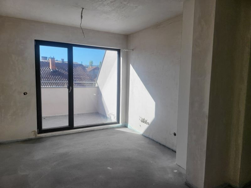 Продава се Тристаен апартамент в София, Суходол - 74 кв.м за 1693 €/кв.м - Снимка #8