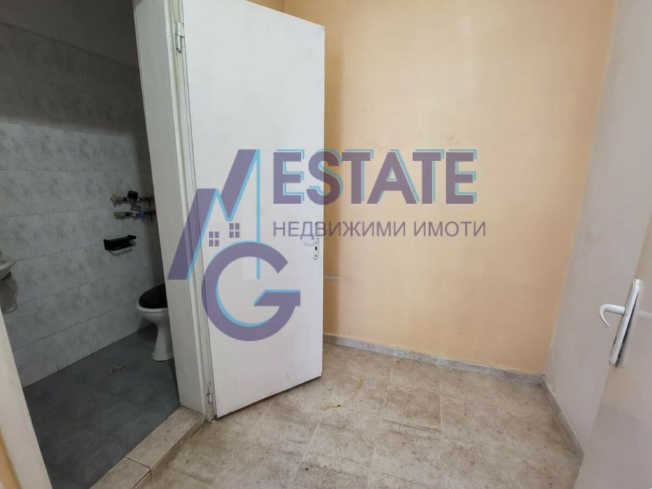 Магазин под наем в центъра на гр. София