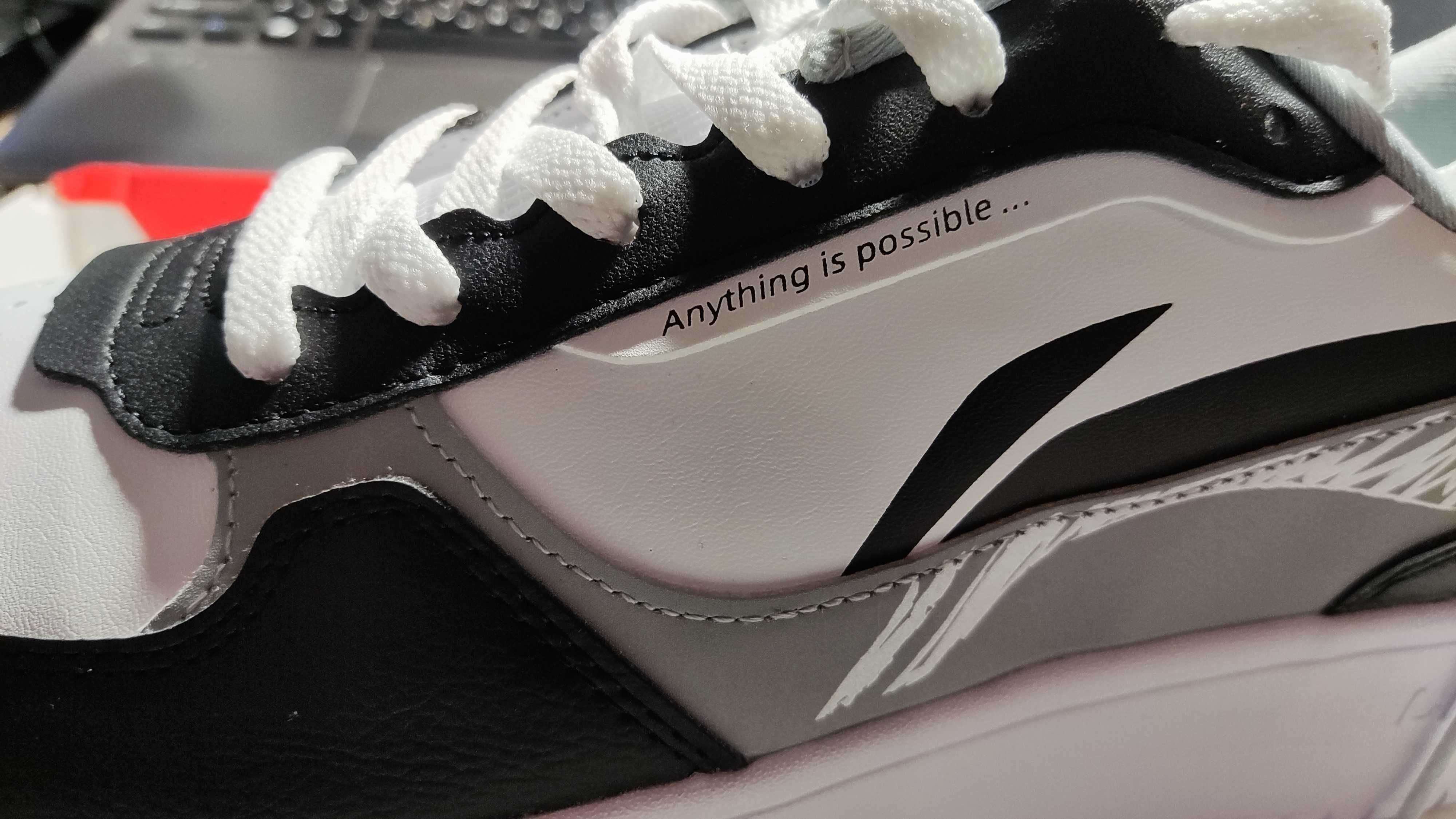 Новые оригинальные кроссовки Li-Ning (46 размер, не маломерки)