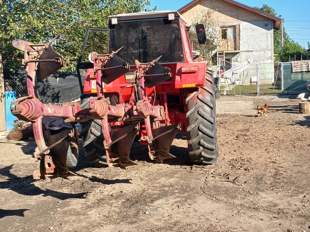 Tractor internațional