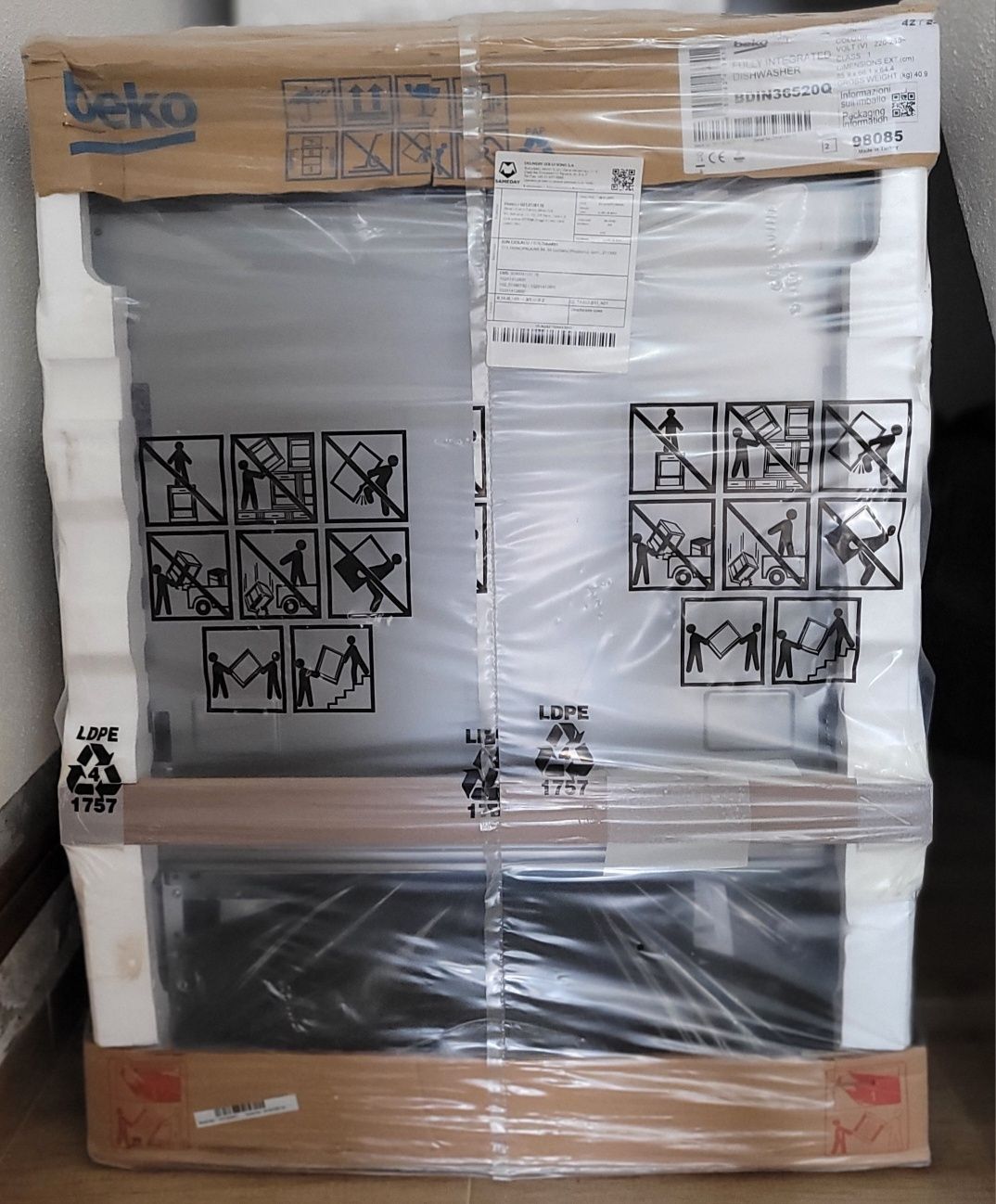 Vând mașină de spălat vase Beko – nouă, sigilată – 1500 lei