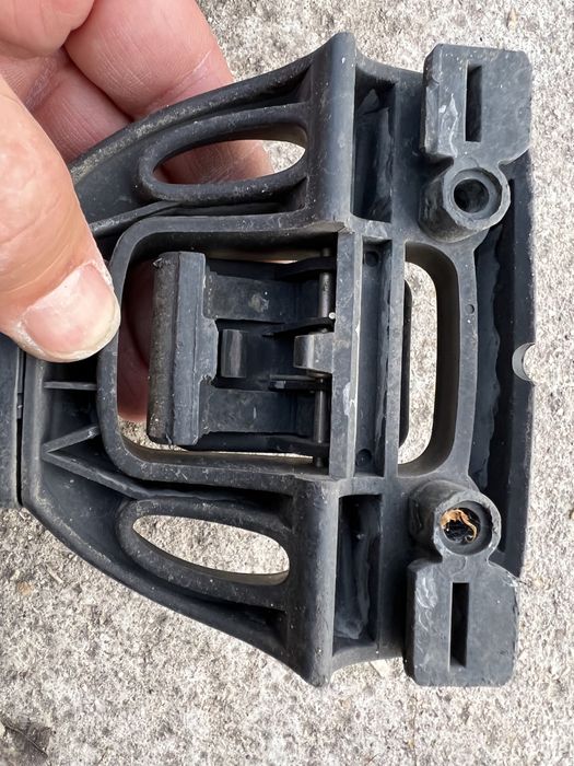 Багажник от Крайслер Вояджер