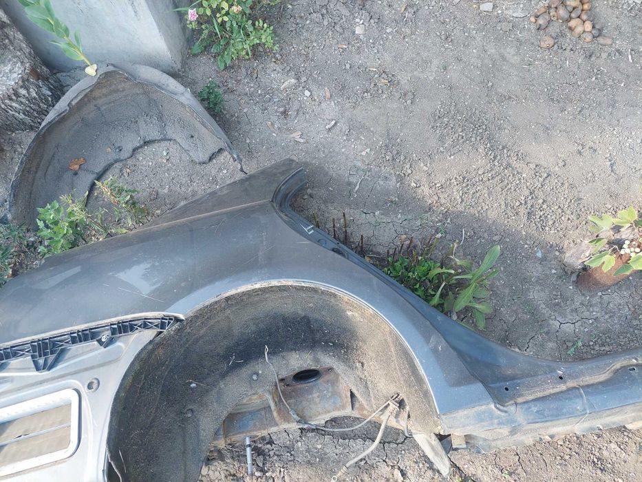 Калник за тойота авенсис