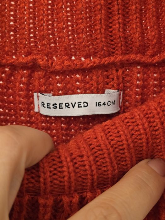 Pulover NOU Reserved