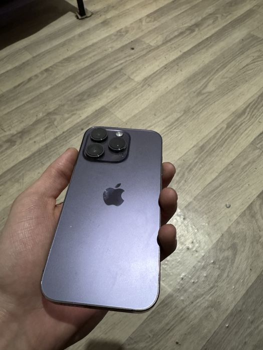Продаю IPhone 14 Pro 256g