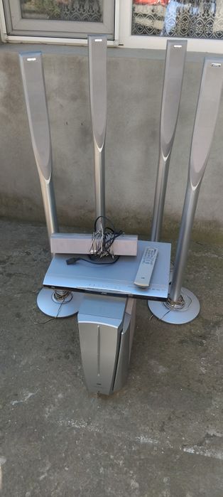 Vând DVD cu sitem 5+1