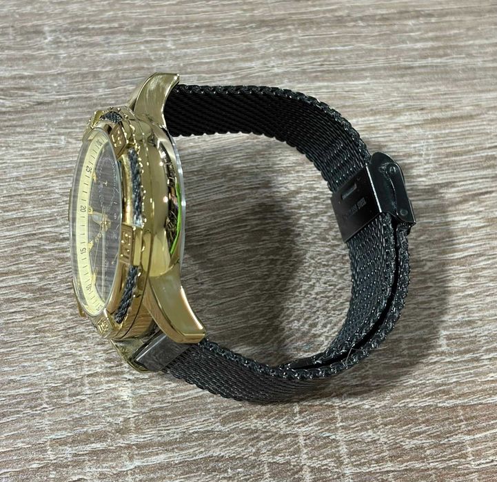 Продавам Часовник Guardo B01352D