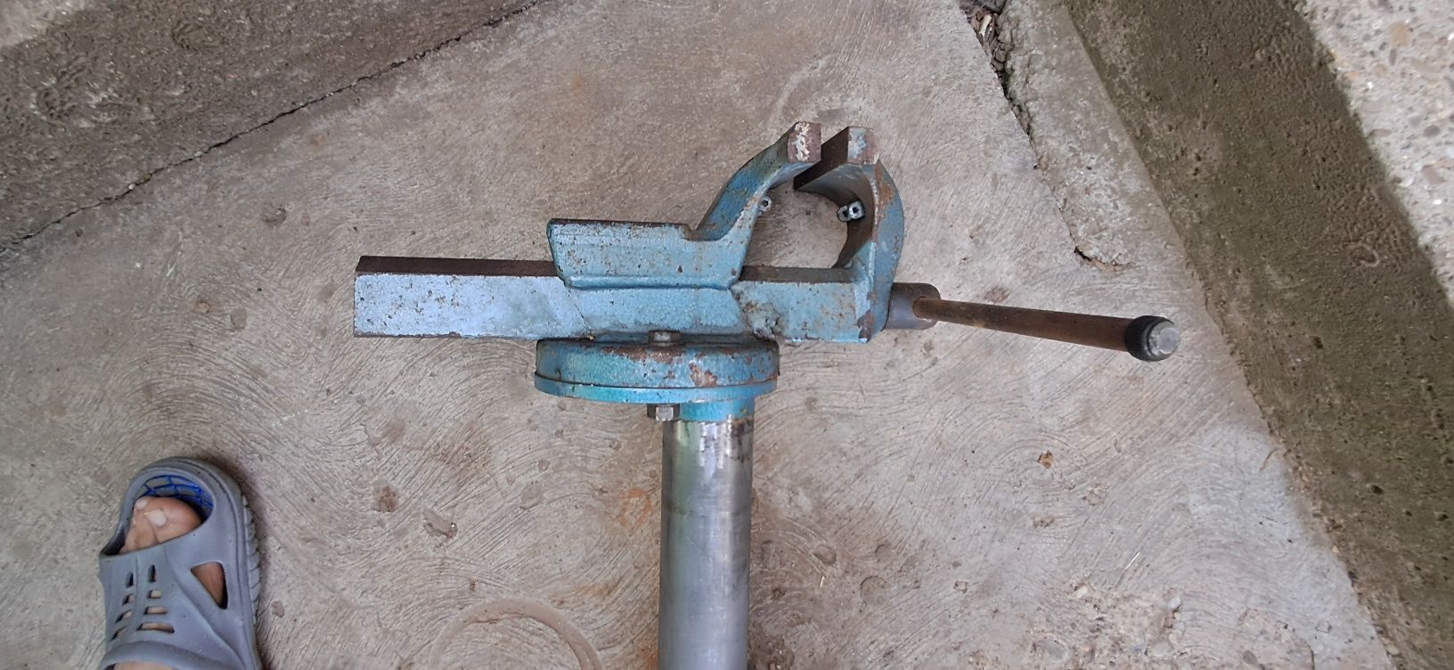 Menghina matador cu sistem lift