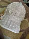 Шапка      Guess