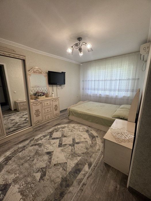 Юнсобод метро Мегапланет якинида квартира арендага берилади