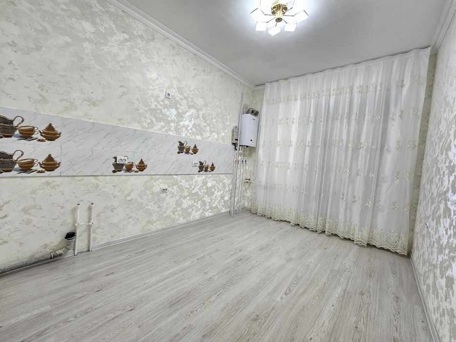 Сергели ЯнгиДархон 3хонали 84м² квартира сотилади тоза ремонтда