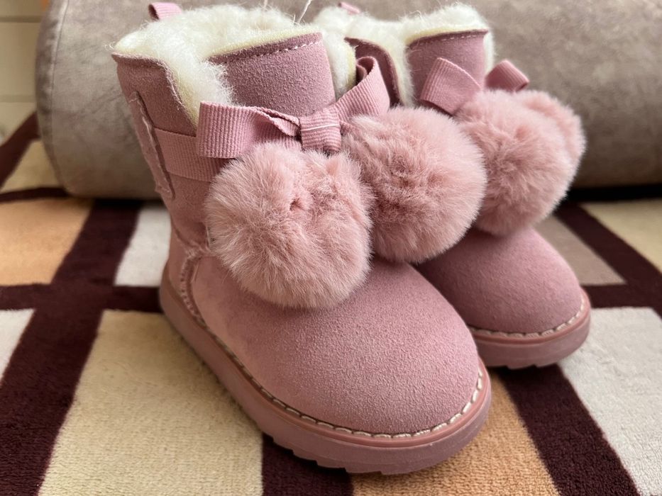 Продам угги на девочку, 20 размер