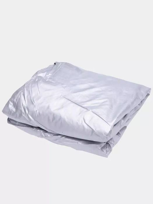 Tent avtomobil uchun aksiyada