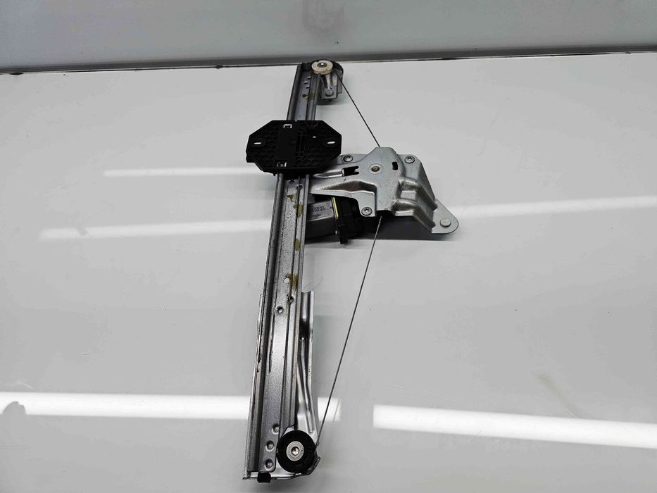 Macara electrica geam stanga fata Dacia Sandero 2 [Fabr 2012-prezent]