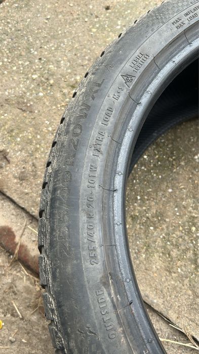Anvelope iarna Continetal 255/40 R20