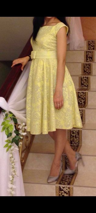 Продам нарядное платье