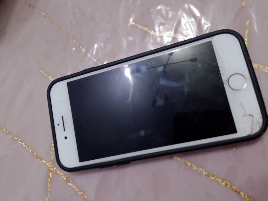 Айфон 8 64 гб акб100