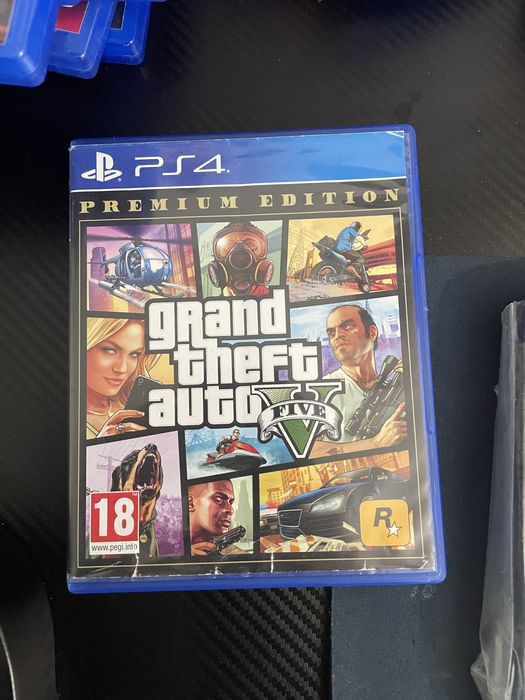 Продавам игра за ps4