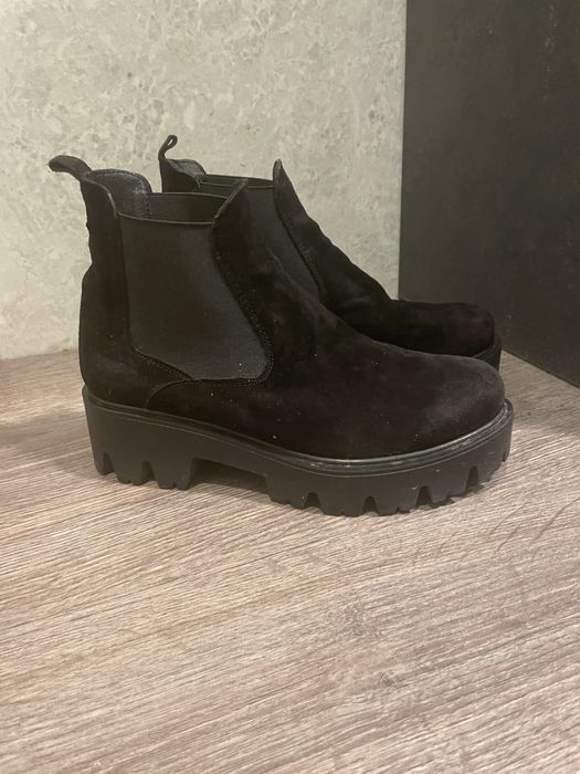 Ghete piele naturala intoarsa nr 36