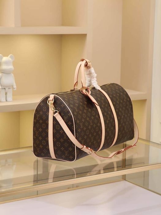 Кожен сак Louis Vuitton