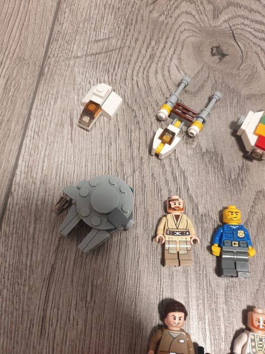 Minifigurine și microconstrcucții Lego Star Wars , Chima , Nexo Knight