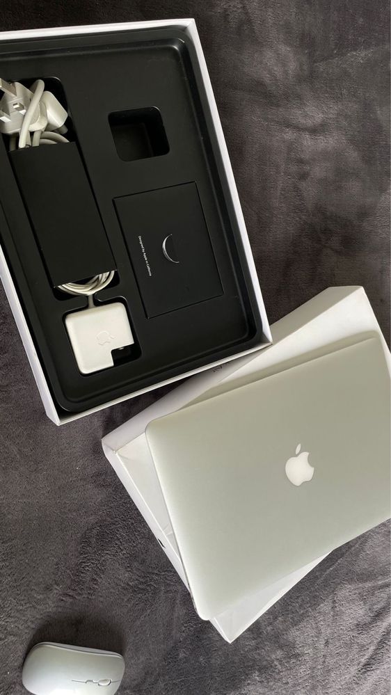 Макбук 13 , MacBook Air 13, Алматы арена