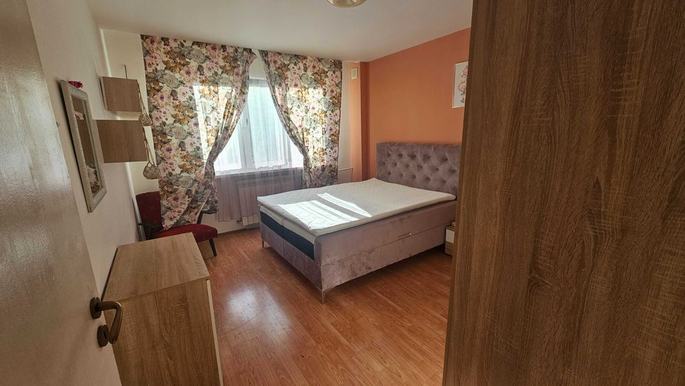 Продава се Тристаен апартамент в София, Овча купел 1 - 95 кв.м за 8 €/кв.м - Снимка #1