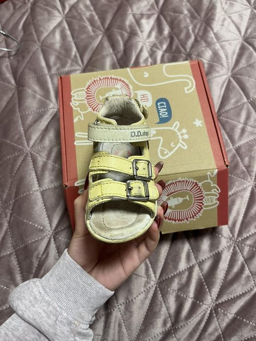 Детски летни сандали