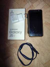 Продам телефон Samsung Galaxy J5-6