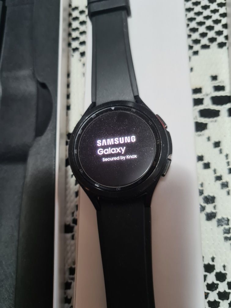 Samsung galaxy watch 4 46mm classic LTE black