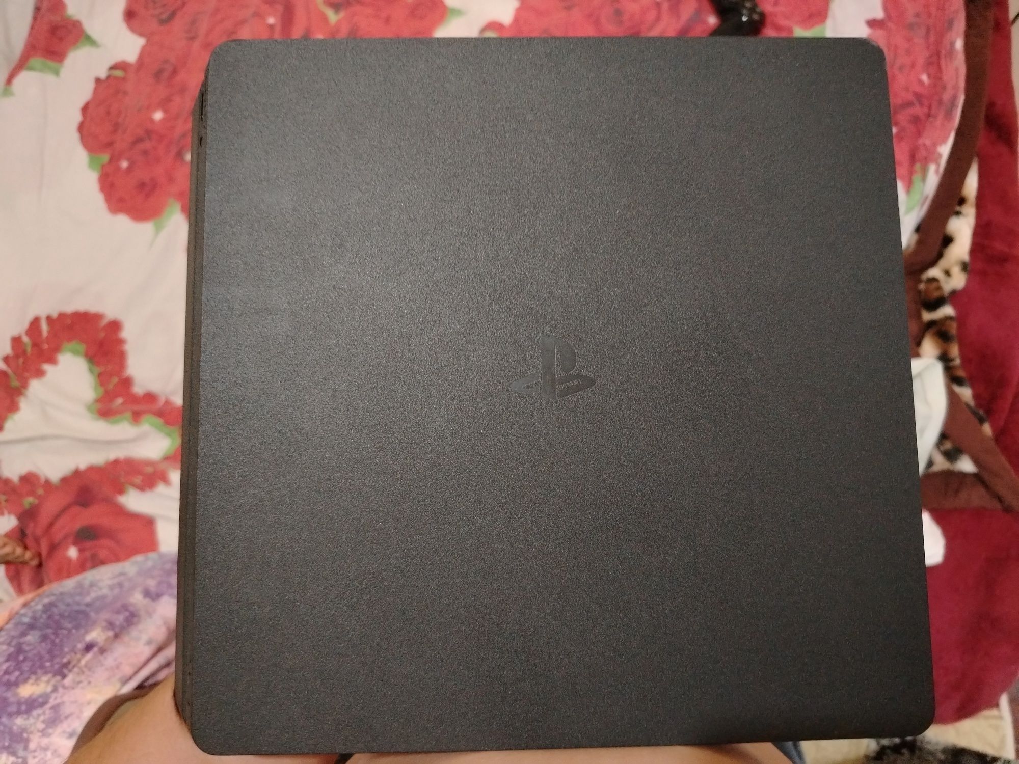 PlayStation 4 Slim 1 ТБ 9,00