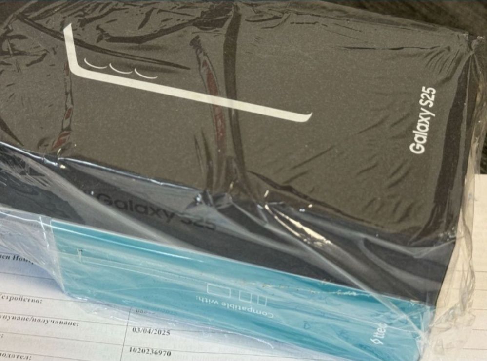 ЗАПЕЧАТАН 128GB Samsung S25 MODE Гаранция A1 2027г. Silver / Сребрист