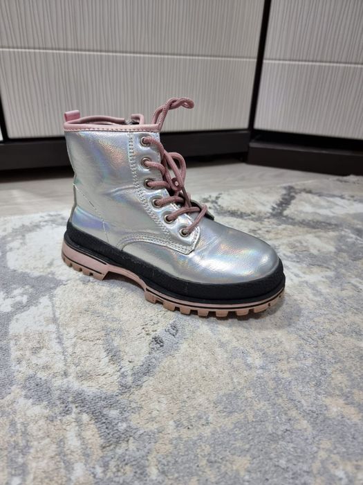 Продам обувь Осень