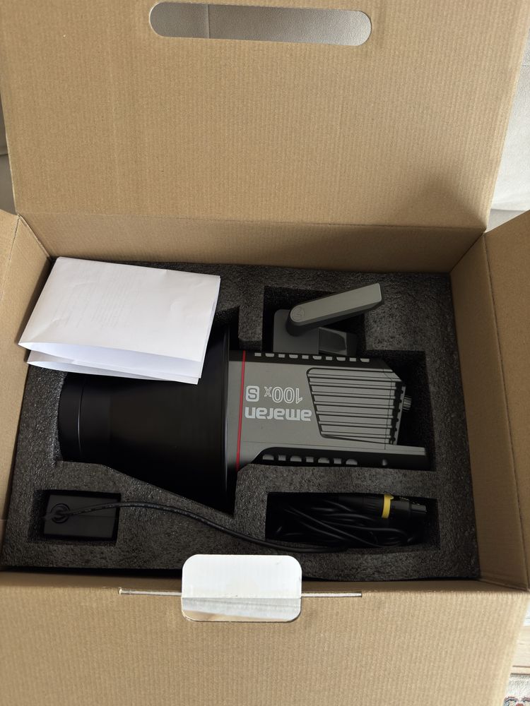 Продам свет Aputure Amaran 100x S bi color