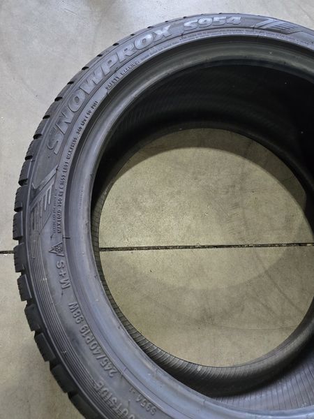 245/40/19 TOYO 2бр