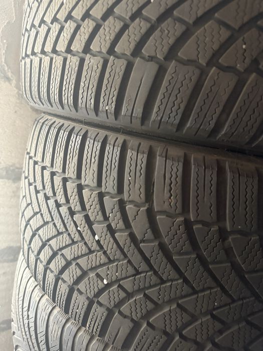 4 x Anvelope Iarna Bridgestone Blizzark 225/40/18 Dot 2021