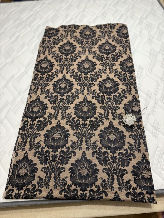 Шторы темные в спальню