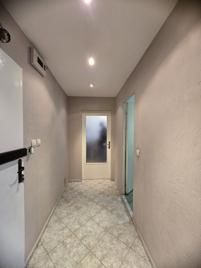 Дава се под наем Двустаен апартамент в Горна Оряховица - 64 кв.м за 204 € - Снимка #7