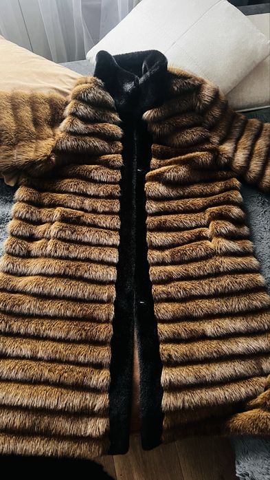 Продам Эко-шубу.