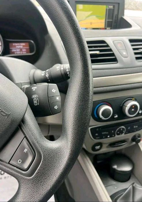 SE VINDE...Renault Megane 3