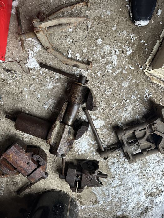 Продам тиски СССР