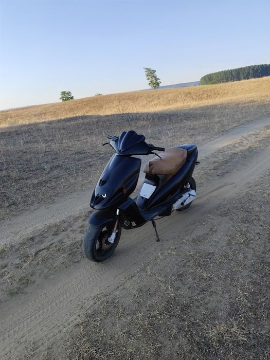 Vând/schimb Malaguti f12 phanthom
